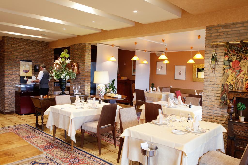 Hotel Des Vignes Restaurant Du Pressoir Remich Exterior foto